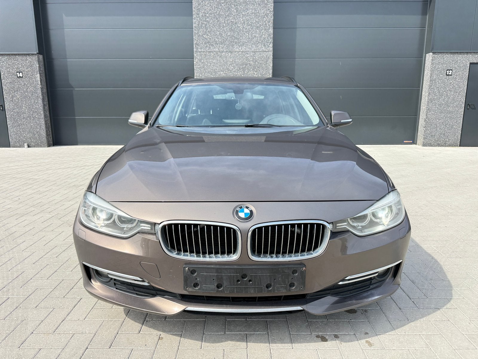 Bmw 318d - luxury line - automaat - met veel opties!, Auto's, Automaat, Euro 5, Leder, Bedrijf