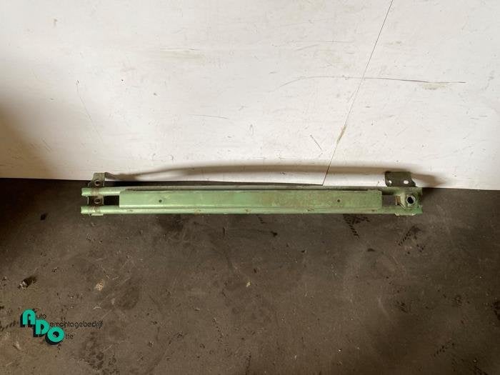 Bumperframe voor van een Opel Agila (Agila 08-), Gebruikt, -, -, Opel