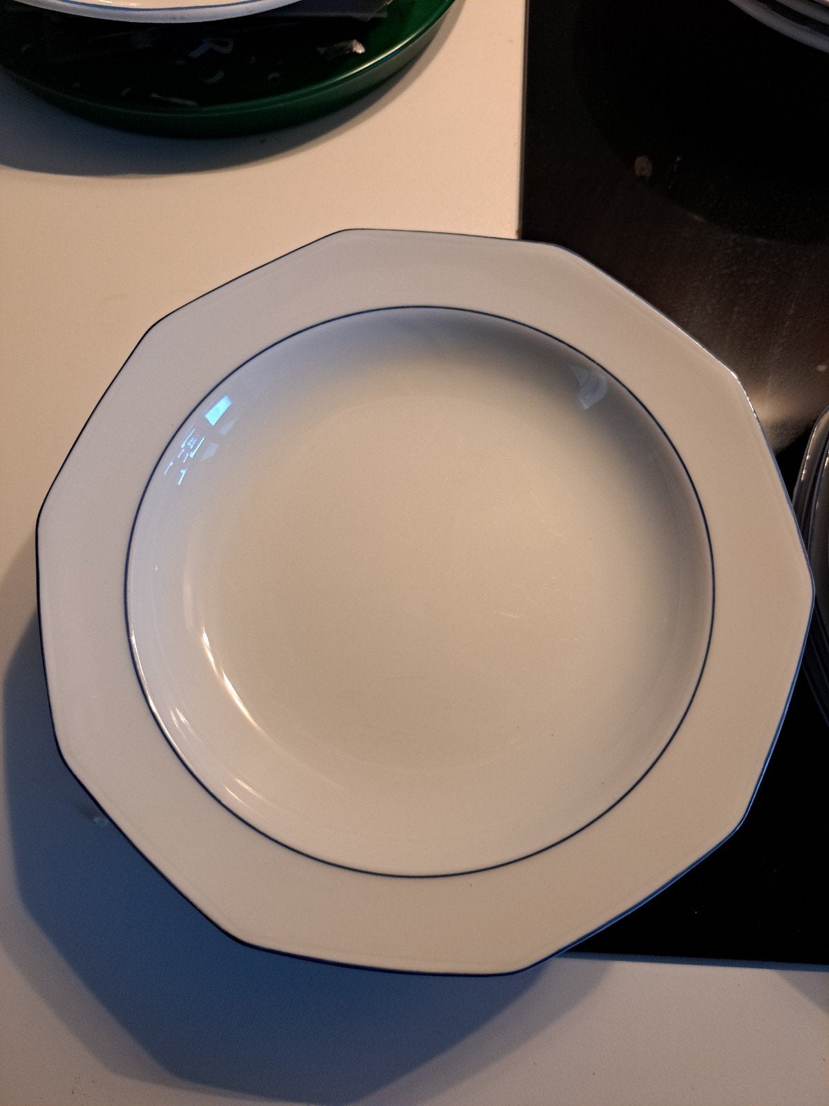 Lot de 10 petites  assiettes profondes, Enlèvement, Utilisé