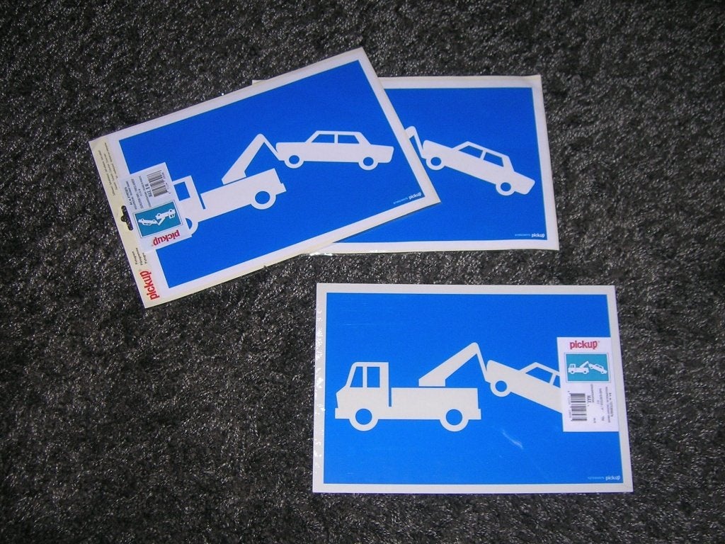 Verboden parkeren bordje en stickers, Ophalen