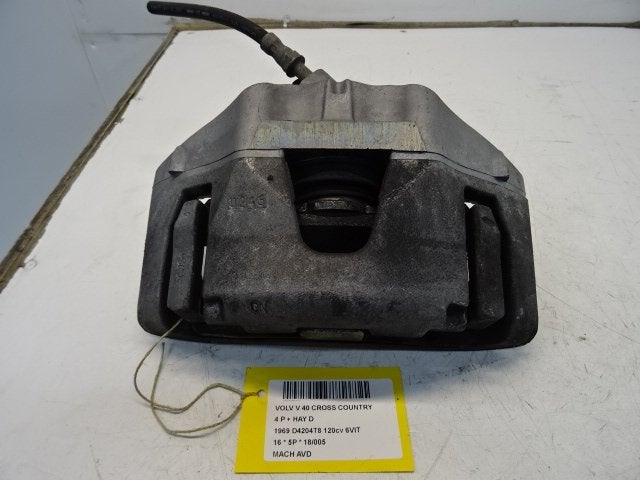 ETRIER DE FREIN AVANT DROIT Volvo V40 Cross Country (MZ), Utilisé, Volvo