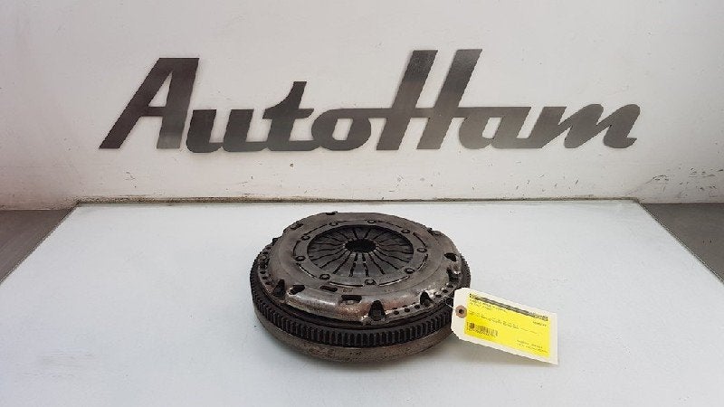 VOLANT MOTEUR BI-MASSE Volkswagen Golf VII Variant (AUVV), Autos : Pièces & Accessoires, Moteurs & Accessoires, Utilisé, Volkswagen