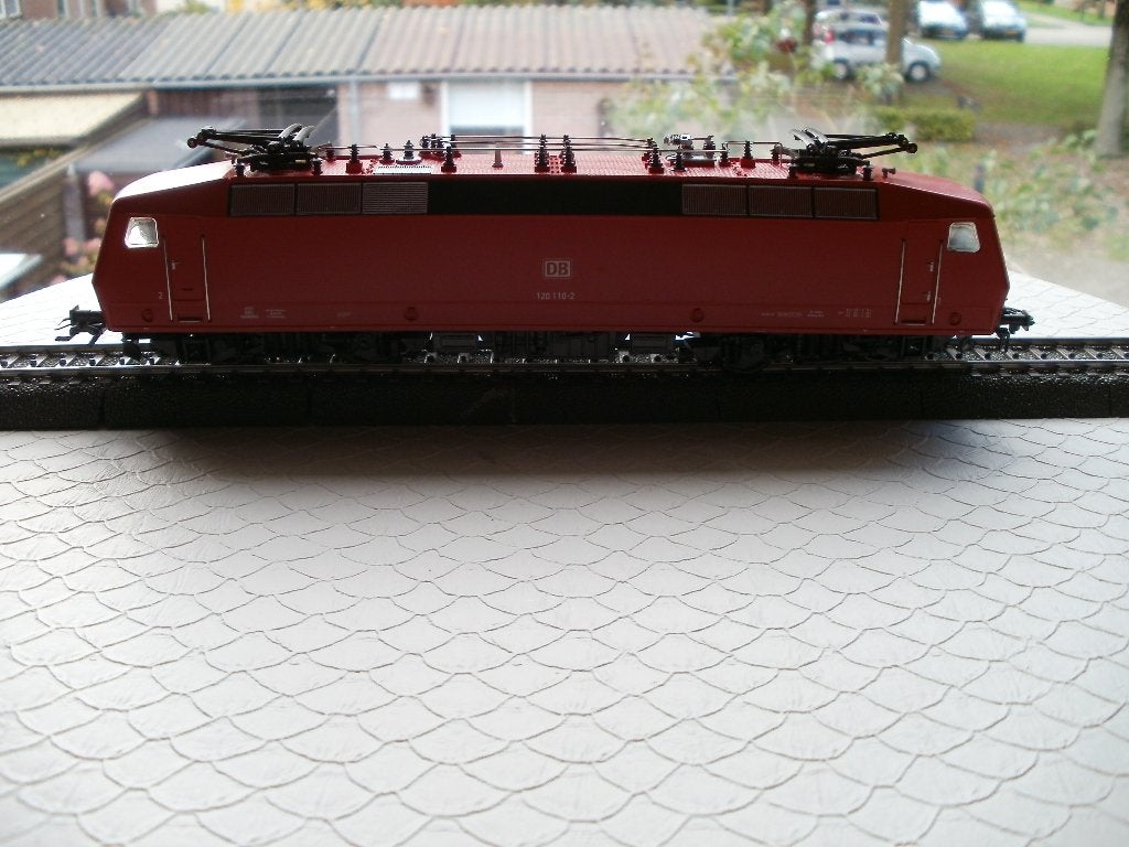Marklin Ho Br 120 E lokomotief dig.van de DB no 3454, Wisselstroom, Locomotief, Ophalen of Verzenden, Zo goed als nieuw