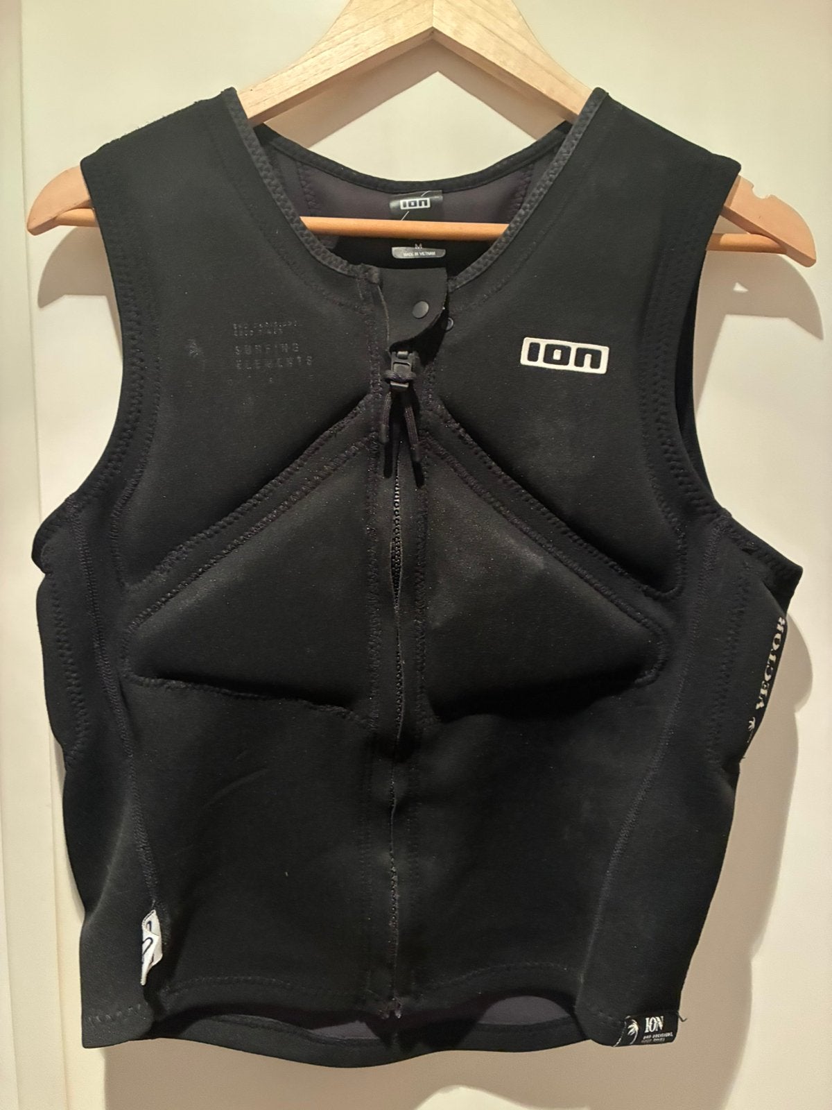 Gilet de kitesurf. Marque Ion, Sports nautiques & Bateaux, Wakeboard, Enlèvement, Utilisé
