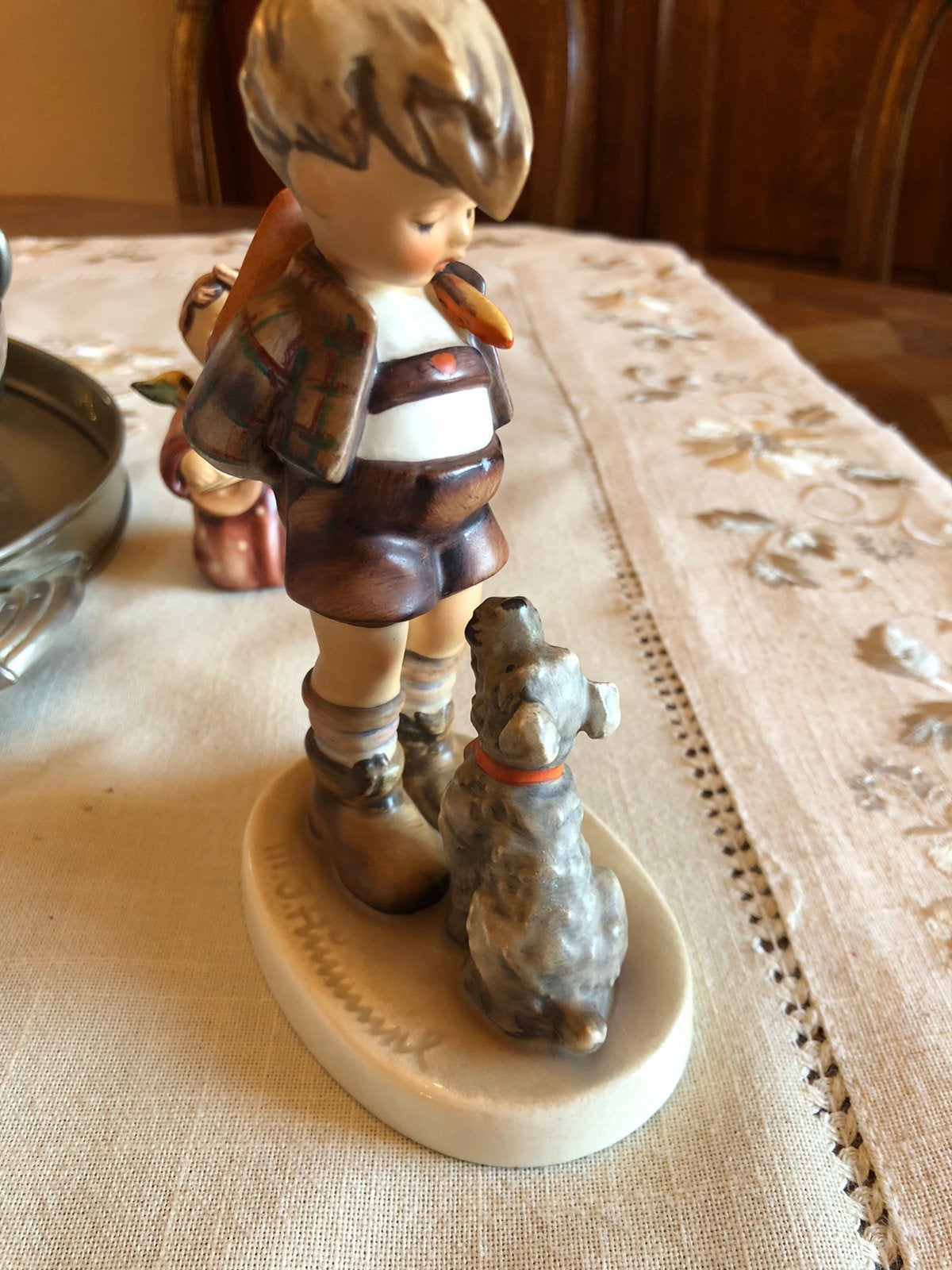 Hummel beeldje  met hondje.  Perfecte staat, Ophalen of Verzenden, Zo goed als nieuw, Hummel