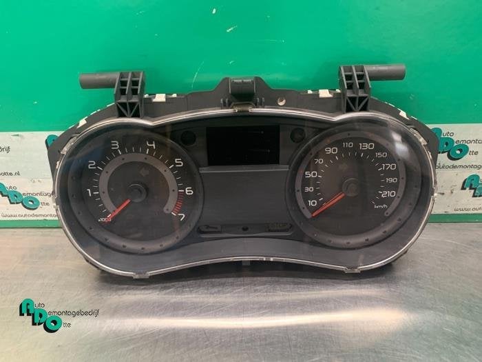 Instrumentenpaneel van een Renault Clio (Clio 3 06-), Gebruikt, -, Renault, -