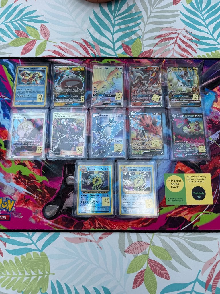 Pokemonkaarten: sun en moon/galarian/trainers, Hobby en Vrije tijd, Ophalen of Verzenden, Zo goed als nieuw, Meerdere kaarten