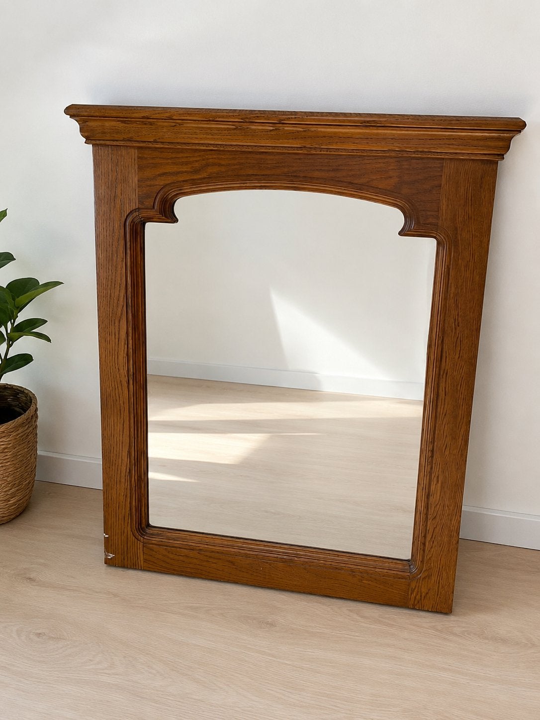 Houten spiegel met sierlijst – klassieke stijl, Ophalen