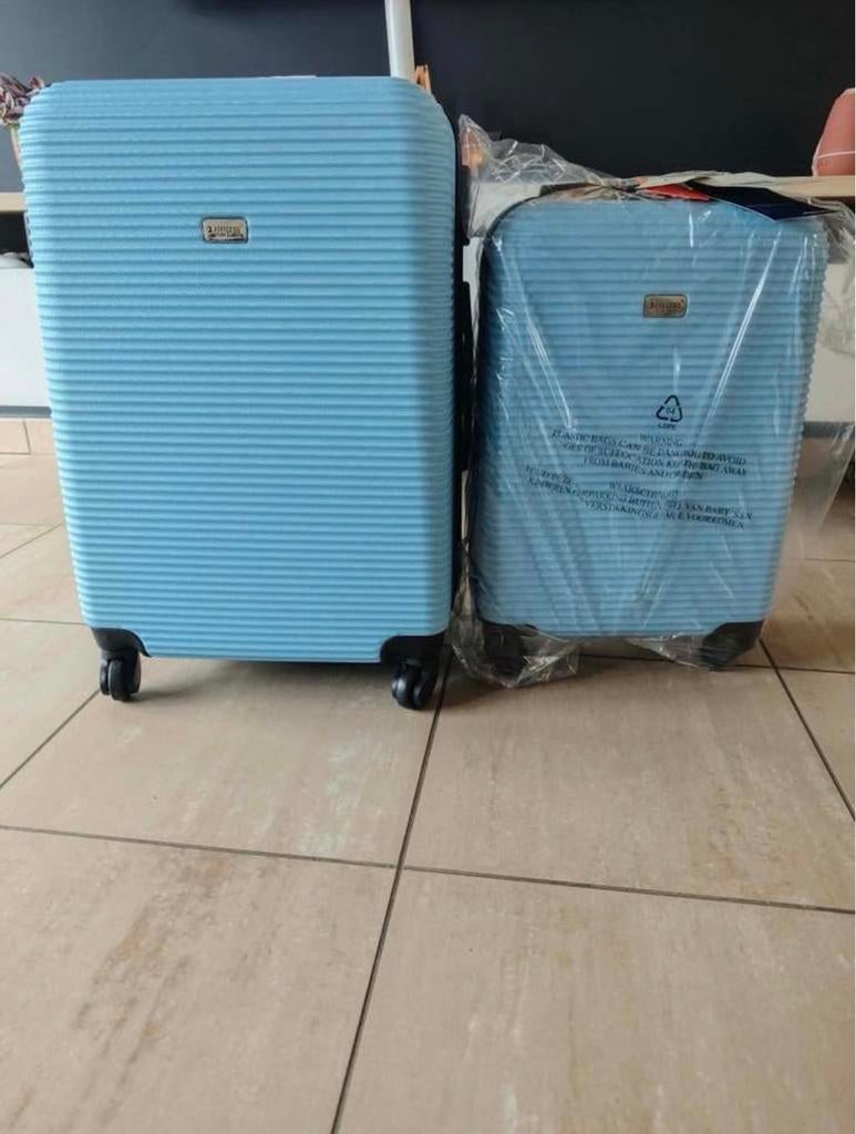 Set de bagages New Princess, Neuf, Plastique dur, Enlèvement, 50 à 60 cm