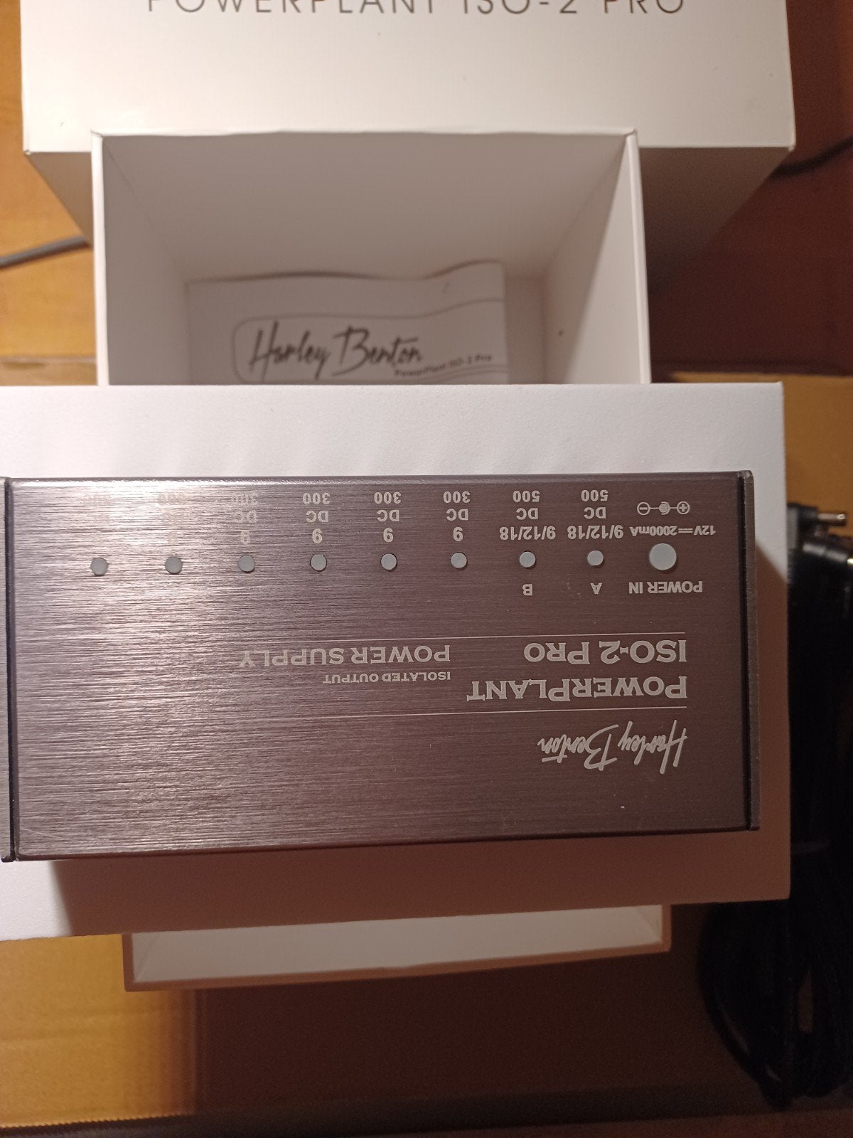 Harley Benton powerplant ISO-2 PRO, Muziek en Instrumenten, Effecten, Verzenden, Gebruikt