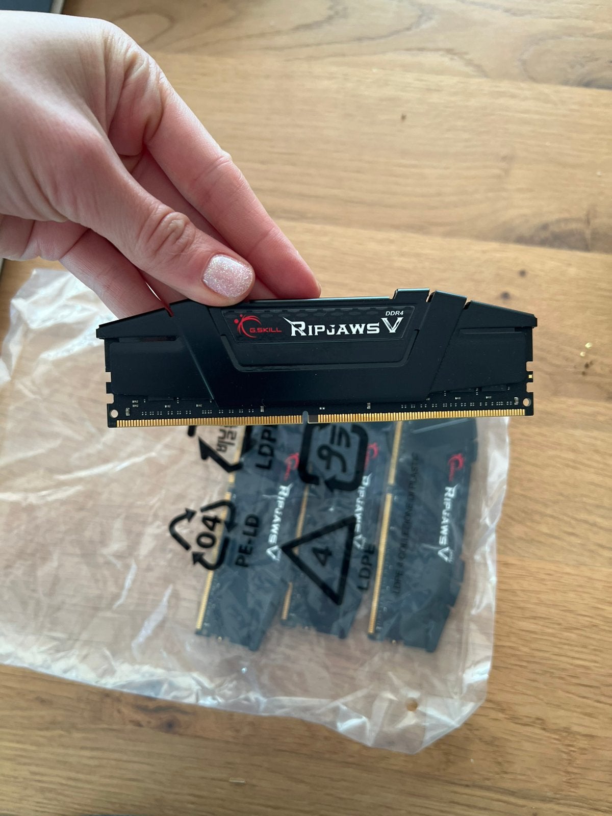 G.Skill Ripjaws V 64 Go de RAM DDR4 — 3600 MHz (4  16 Go), Enlèvement ou Envoi, Comme neuf