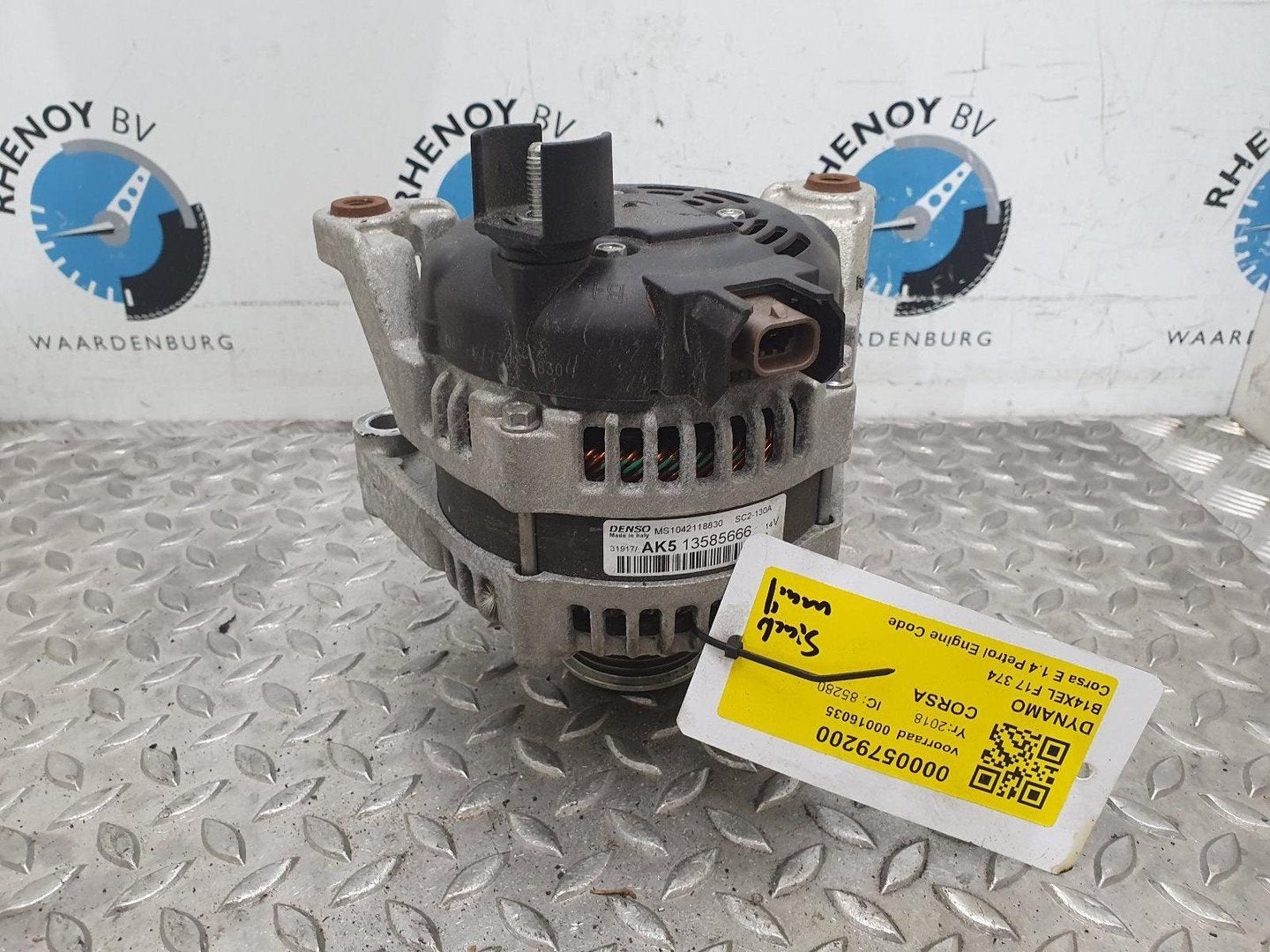 OPEL CORSA Corsa E DYNAMO 2018, Ophalen of Verzenden, Gebruikt, Stiba lid