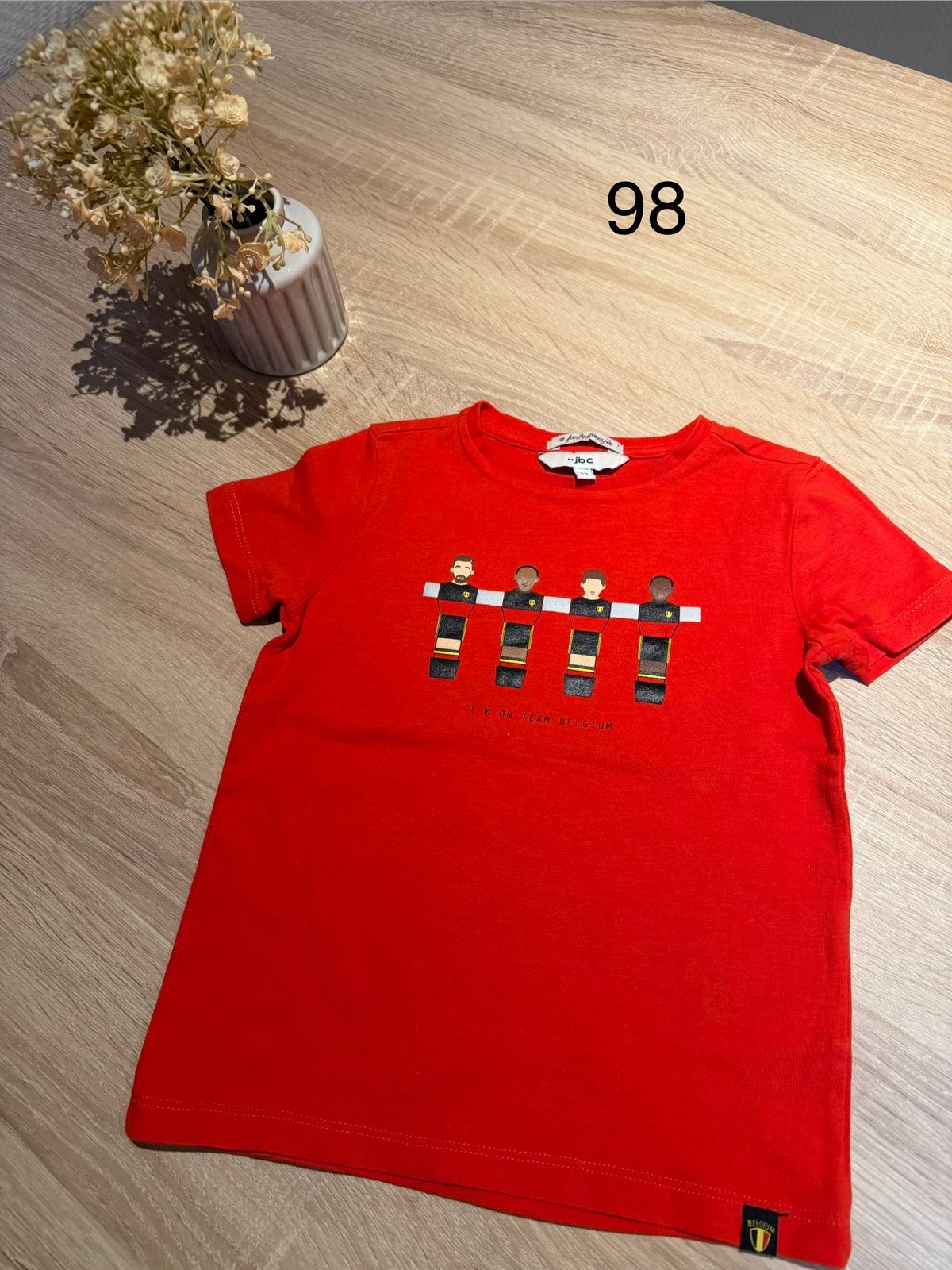 T-shirt rode duivels maat 98, Enfants & Bébés, Vêtements enfant | Taille 98, Enlèvement, Comme neuf