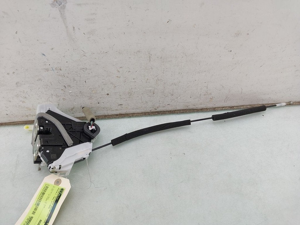 PORTIERSTANGEN LINKS VOOR X-Trail (T33) (|805016RN0A|), Auto-onderdelen, Gebruikt, Germany@nissan-services.eu, Kronenweg 38
50389  Wesseling, DE