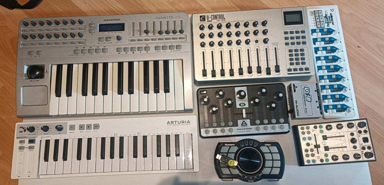 meerdere Midi controllers te koop, Muziek en Instrumenten, Ophalen of Verzenden, Gebruikt