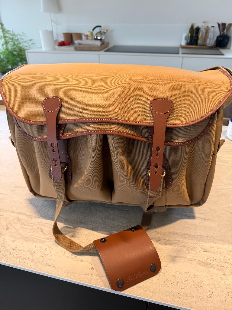 Cameratas Bilingham 555 MKII in absolute nieuwstaat, TV, Hi-fi & Vidéo, Photo | Sacs pour appareil, Enlèvement, Comme neuf, Sac à bandoulière