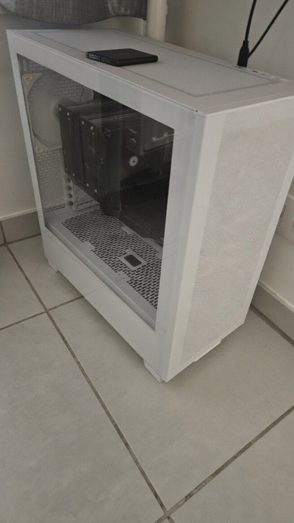 Gaming-pc zonder GPU's, i5-14400F, 32 GB RAM. All or parts., Computers en Software, 32 GB, Ophalen of Verzenden, Zo goed als nieuw
