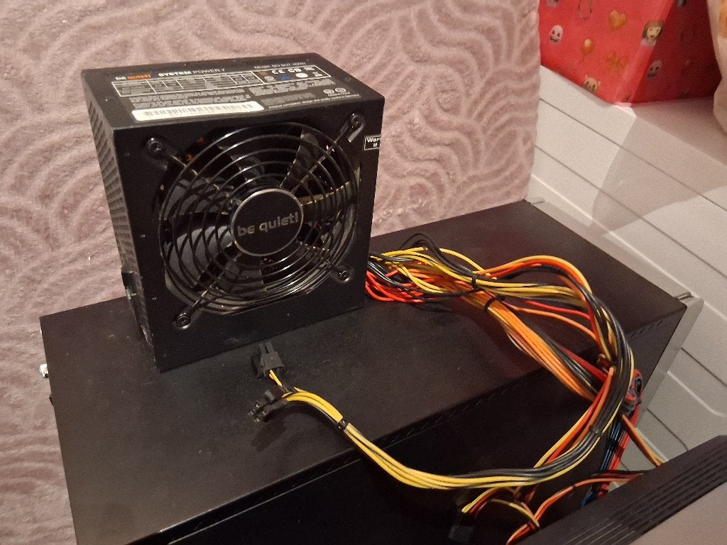 Computer voeding 300w, Informatique & Logiciels, Enlèvement, Utilisé
