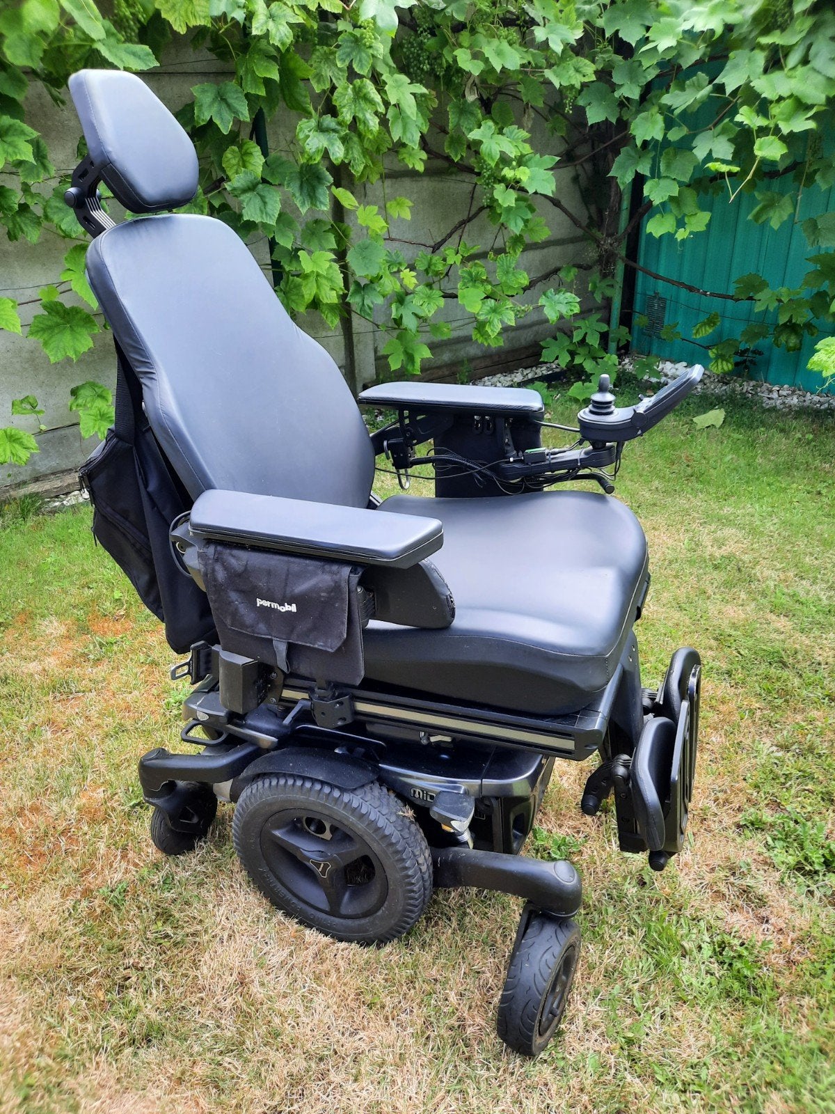 Mooie goede rolwagen / rolstoel van het merk KARMA
Alles wer, Diversen, Ophalen