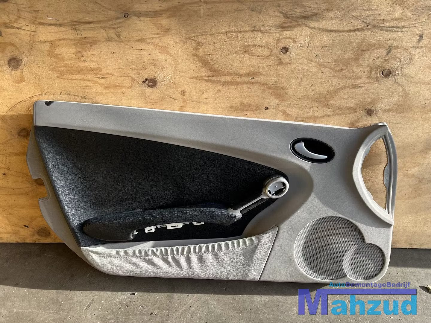 MERCEDES SLK R171 Links deurpaneel in onderdelen 2005-2011, Mercedes-Benz AG, Mercedes-Benz, Utilisé, Mercedesstrasse 120
70372  Stuttgart, DE