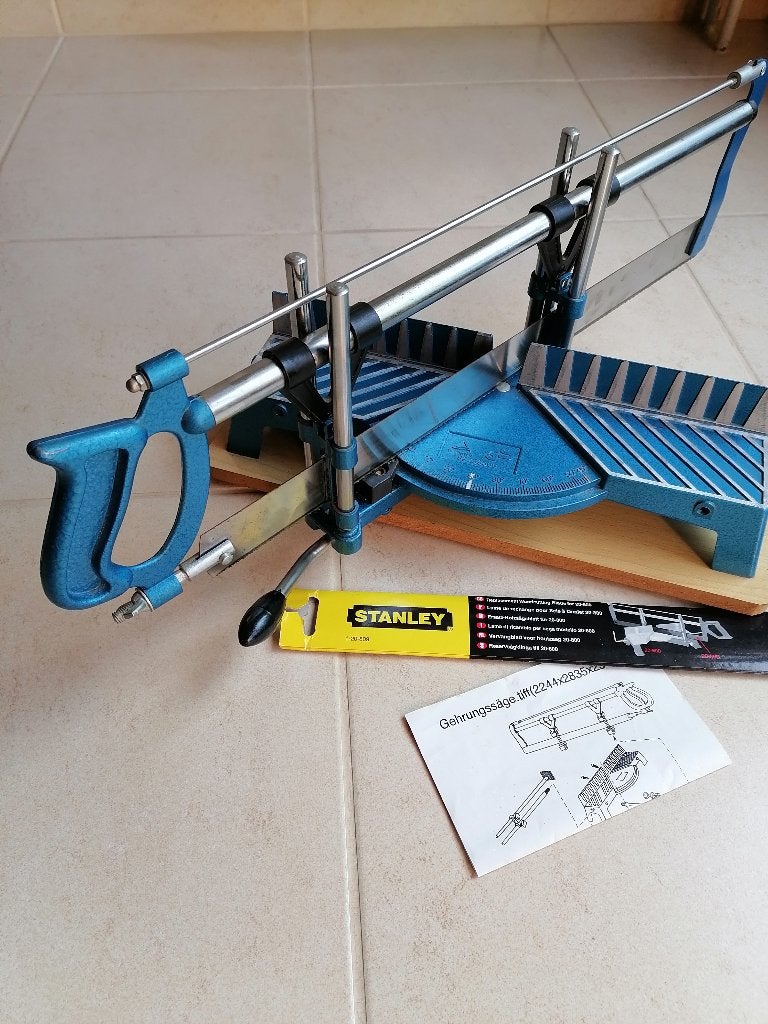 scie à onglets, Bricolage & Construction, Enlèvement, Comme neuf, Scie, Stanley