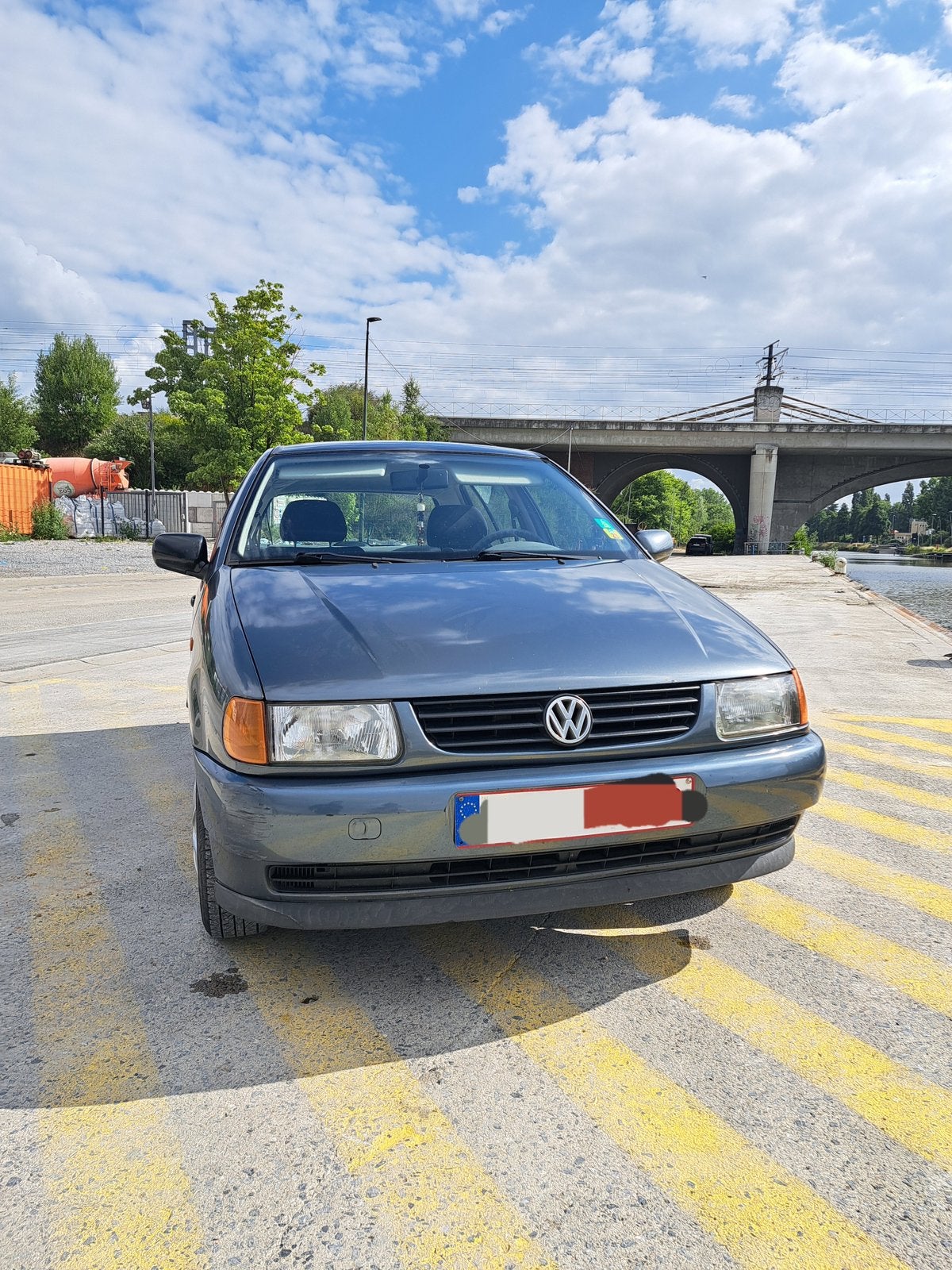 Poli 6n1 - 1.4 benzine EXPORT, Auto's, Handgeschakeld, 5 deurs, Polo, Te koop