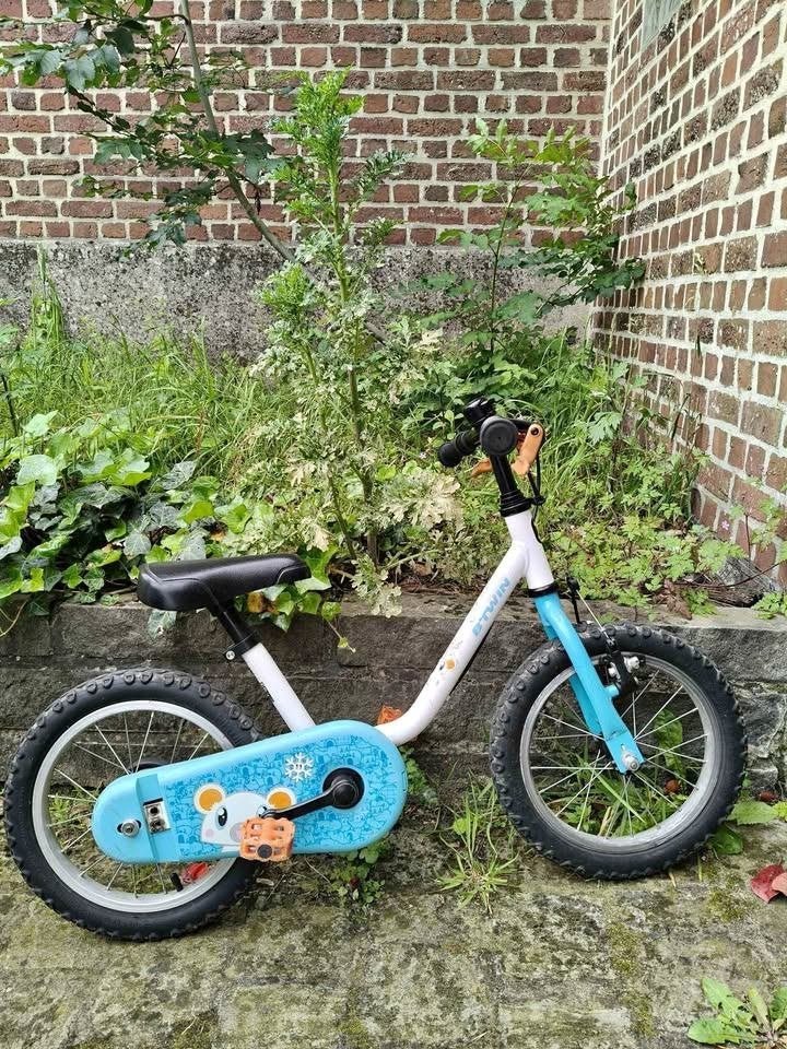 Btwin kinderfiets 14 inch, Fietsen en Brommers, Ophalen, Zijwieltjes, Gebruikt, Velgrem