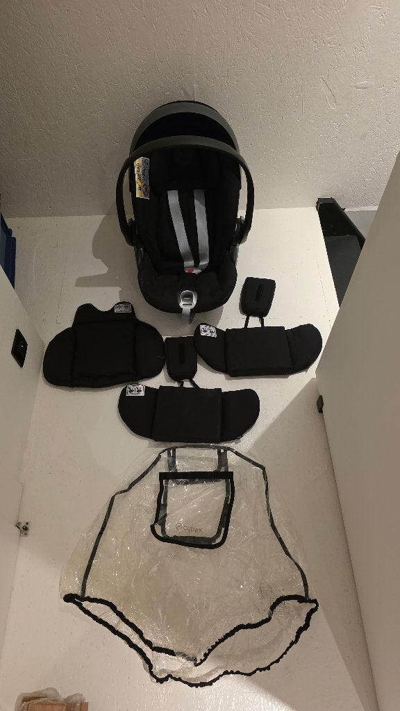Cybex Cloud Z i-size, Kinderen en Baby's, Autogordel of Isofix, Zijbescherming, Zo goed als nieuw, 0 t/m 13 kg