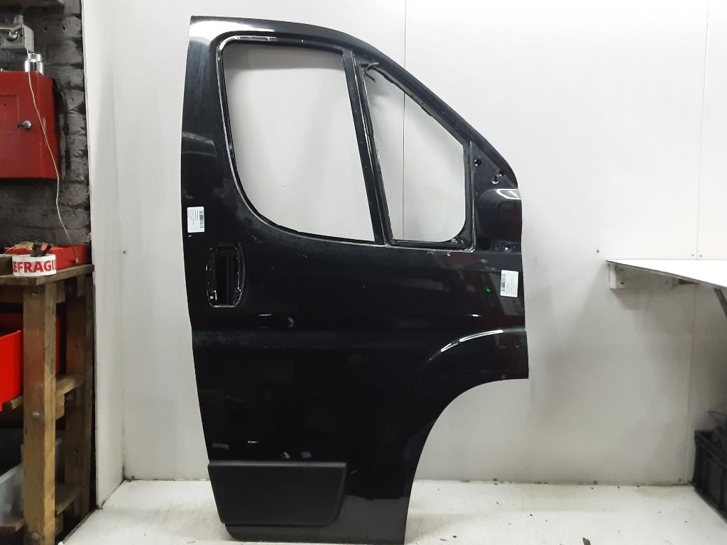 PORTIER RECHTS VOOR Peugeot Boxer (U9) (01-2006/12-2023), Gebruikt, Deur, Mevr. I. Hauben, Rue de l'Espoir 34 34
4030  GRIVEGNÉE, BE