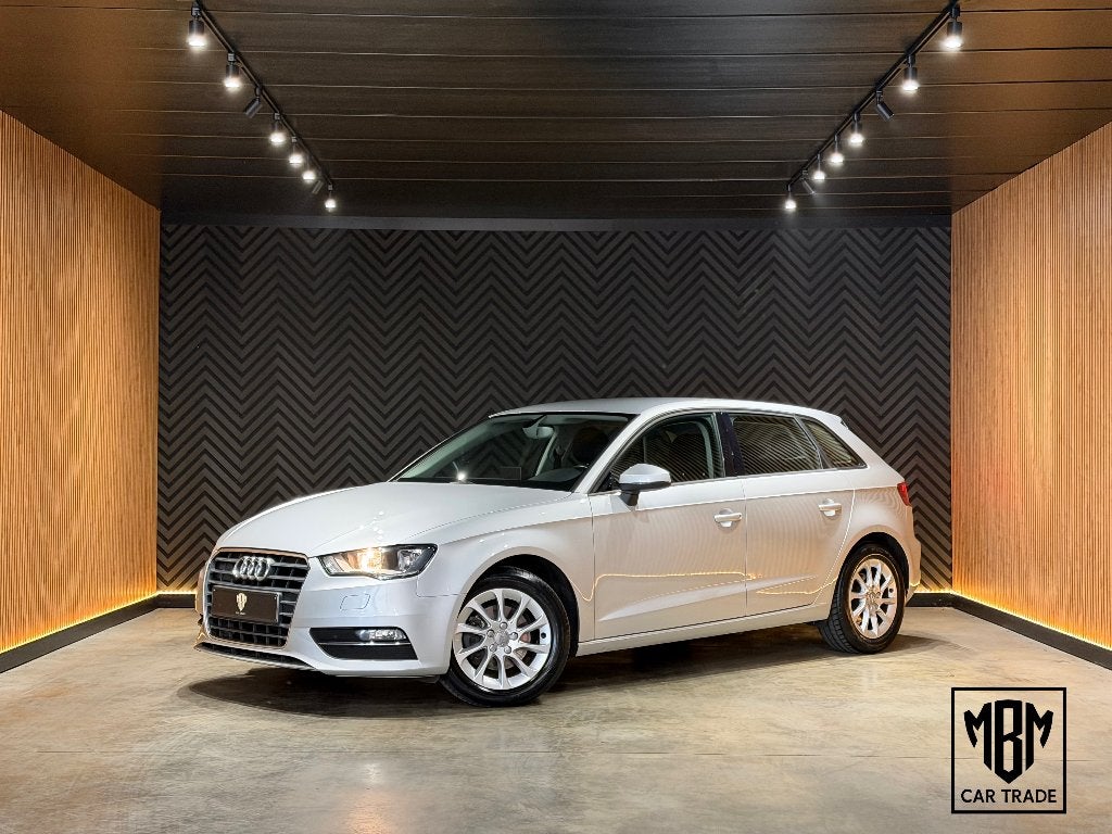 ✅ Audi A3 Sportback 1.2 TFSI Airco Cruise Control, Auto's, Voorwielaandrijving, Euro 5, Stof, Zwart