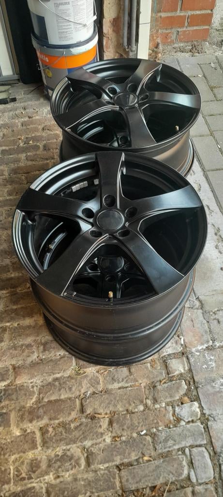Velgen Dezent 17 inch
Zeer goed, Ophalen