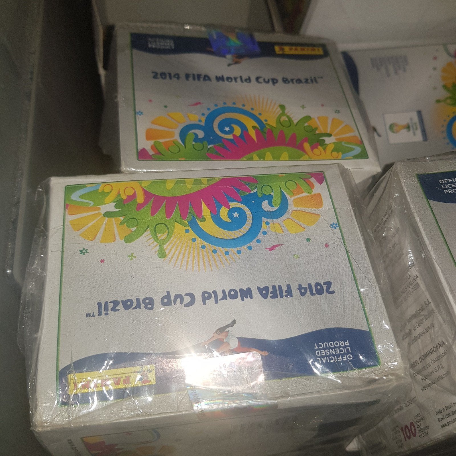 panini world cup 2014 sealed box 100zakjes, Ophalen of Verzenden, Nieuw, Meerdere stickers