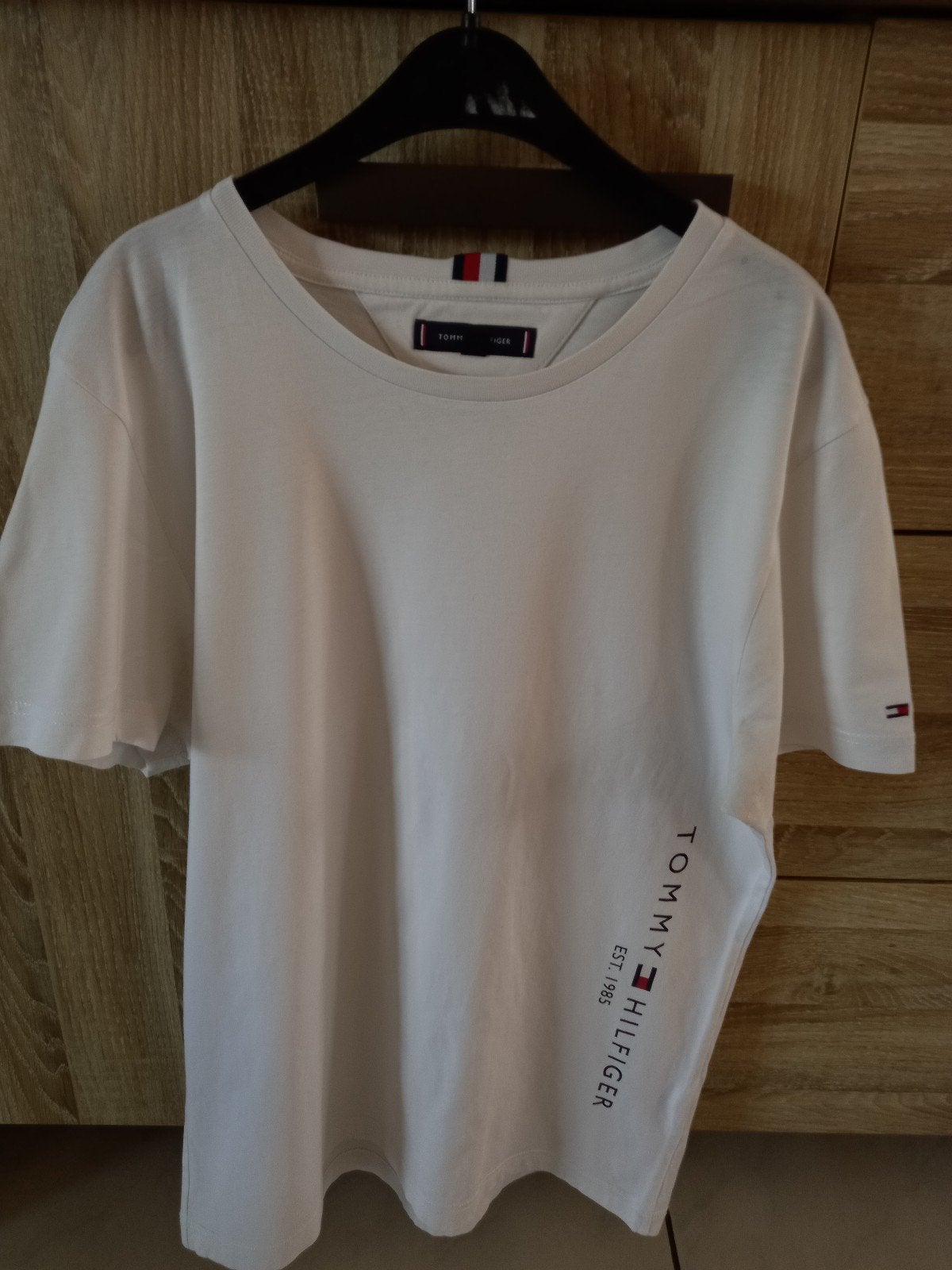 Wit Tommy Hilfigher t -shirt Medium, Ophalen of Verzenden, Wit