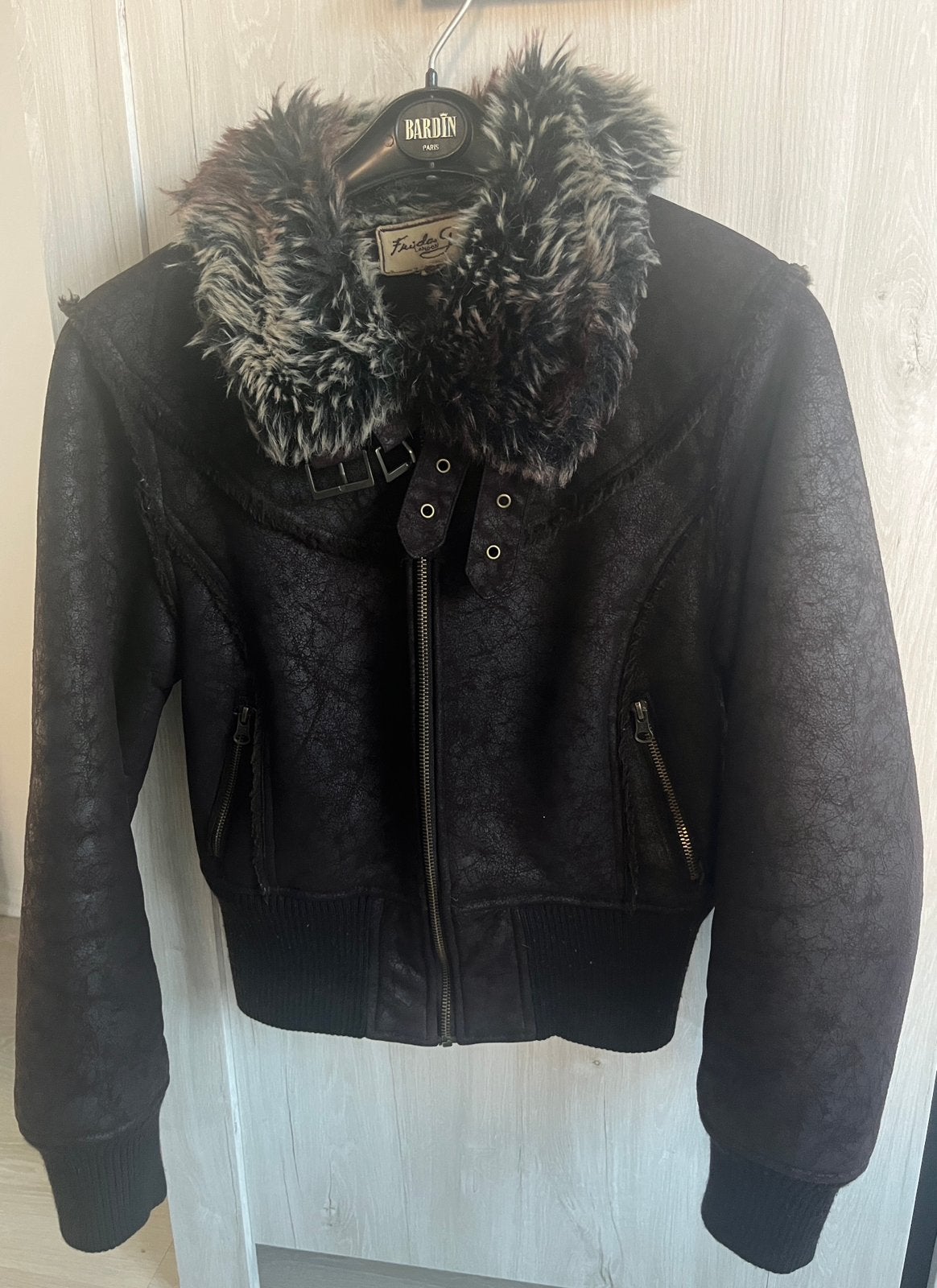 Blouson fouré, Vêtements | Femmes, Enlèvement ou Envoi, Porté, Taille 36 (S), Brun