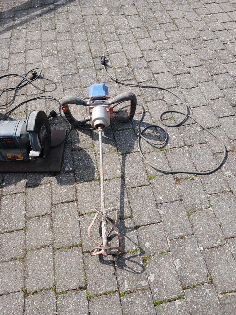 Lot elektrische werkmateriaal, Ophalen