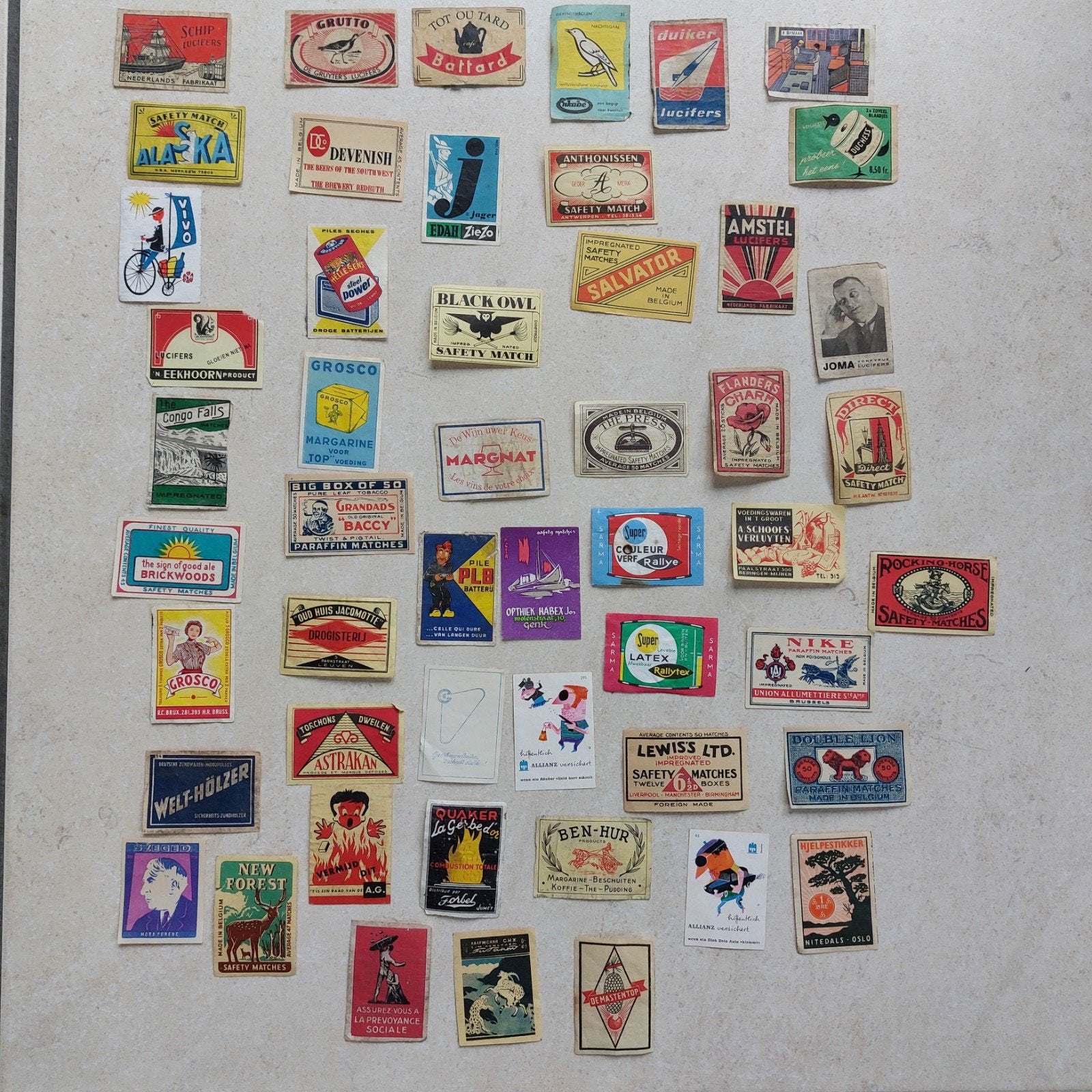 lot van 50 oude luciferetiketten (diverse), Ophalen of Verzenden