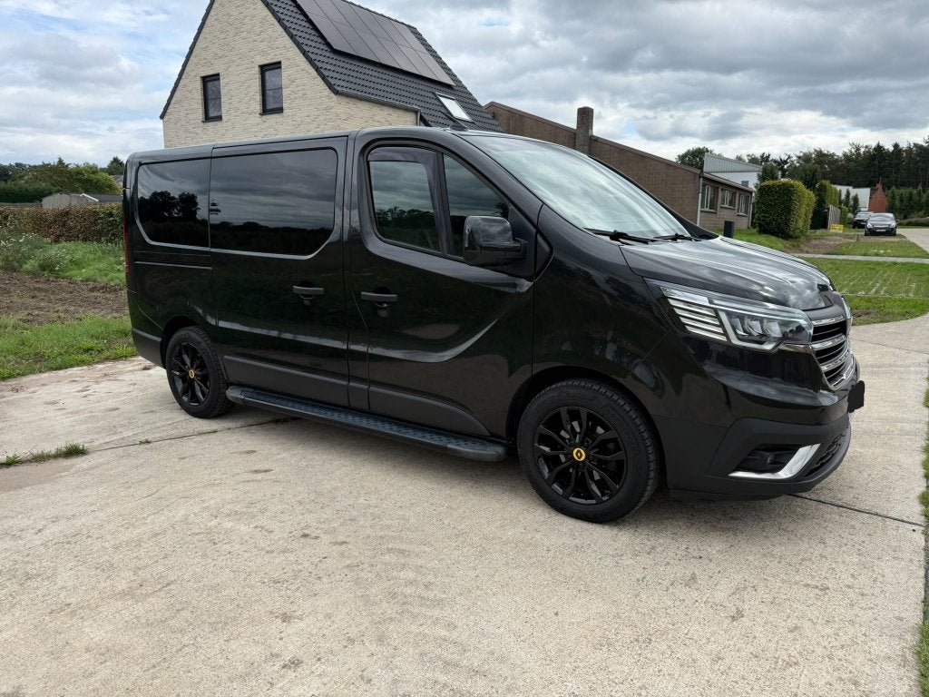 !!! Te Koop !!! Renault Trafic Passenger 8+1, Autos, Achat, 6 portes, Noir, Diesel