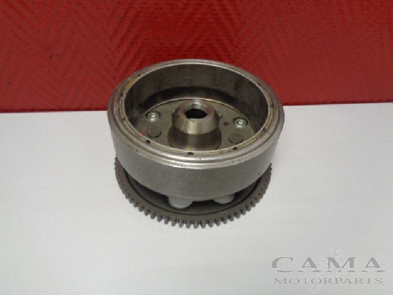 VLIEGWIEL Honda NTV 650 Revere 1988-1997 (NTV650 RC33), Motoren, Dhr. S. di Majo, Gebruikt, Info@cama-motorparts.nl, P.J. Troelstraweg 8 8
3144 CX  MAASSLUIS, NL