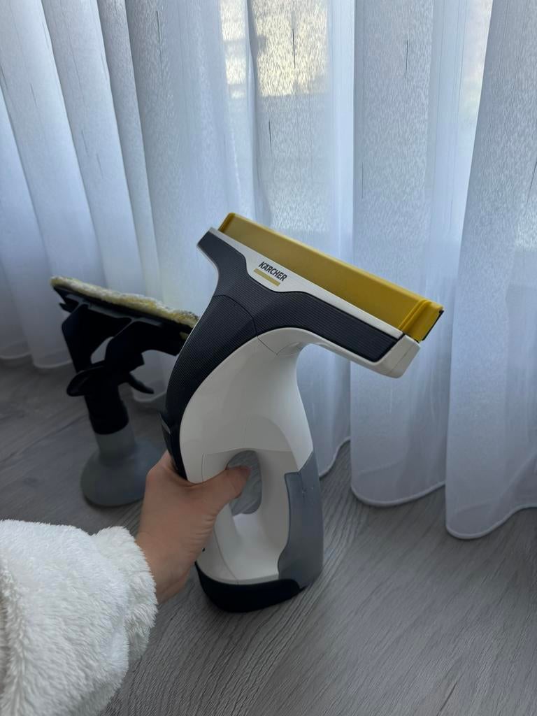Kärcher voor het wassen van ramen, Ophalen