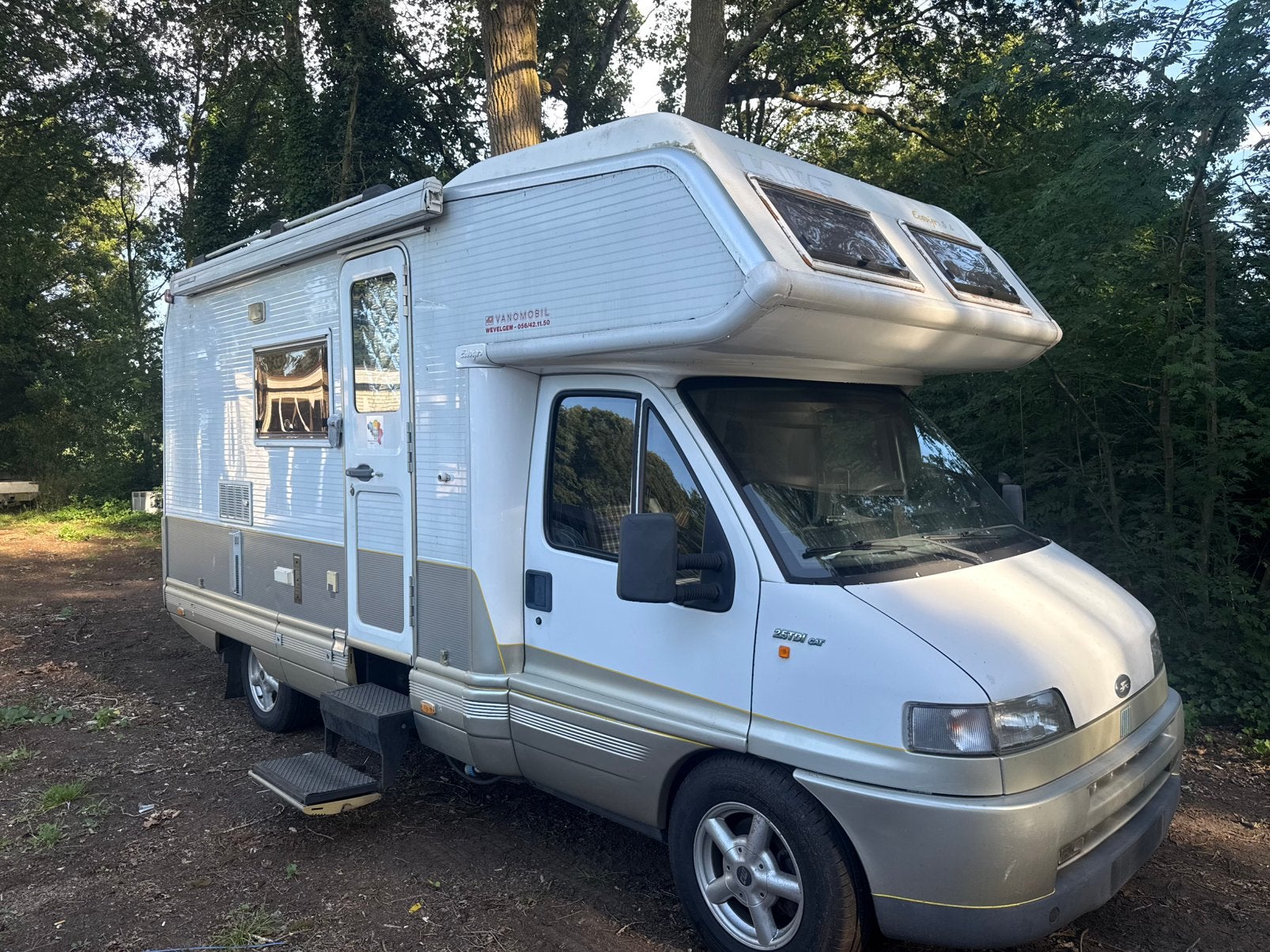 Fiat Ducato Laika 2.5 TDI nette staat Lees beschrijving ‼️‼️, Jusqu'à 4, Siège standard, Fiat, 5 à 6 mètres