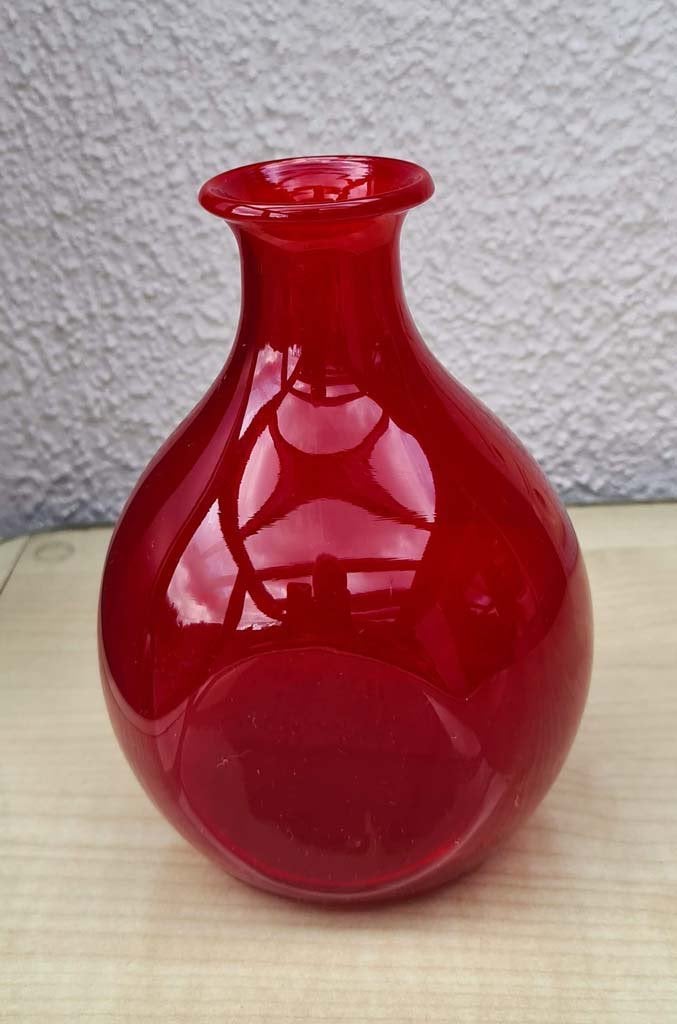 vaasje rood glas H13,5cm - zie info, Maison & Meubles, Accessoires pour la Maison | Vases, Enlèvement, Rouge, Verre