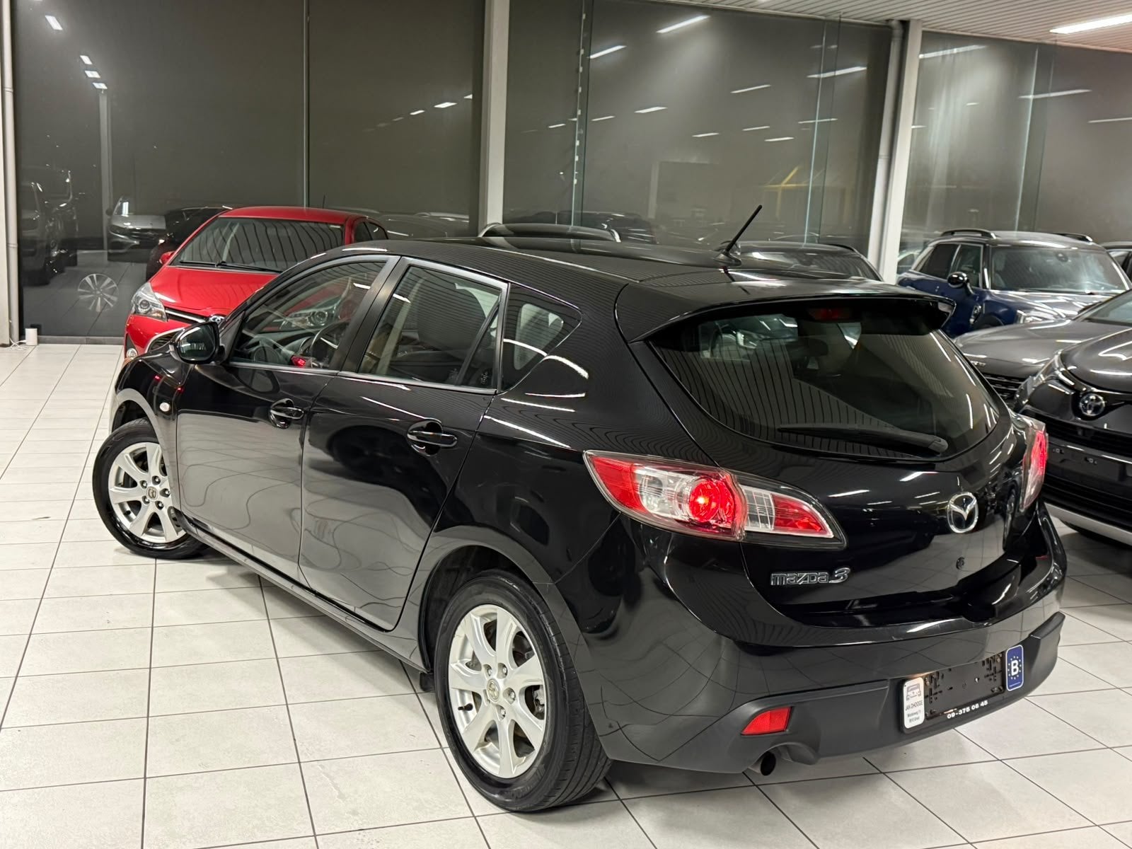 Mazda 3 1.6i Essence 77kW Euro 4, Autos, Achat, Entreprise, Boîte manuelle, Autre carrosserie