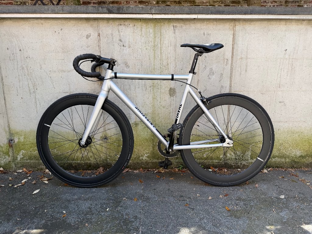 Santafixie RAVAL Fixed gear/ single speed, Fietsen en Brommers, Minder dan 10 versnellingen, Velgrem, Aluminium, Zo goed als nieuw
