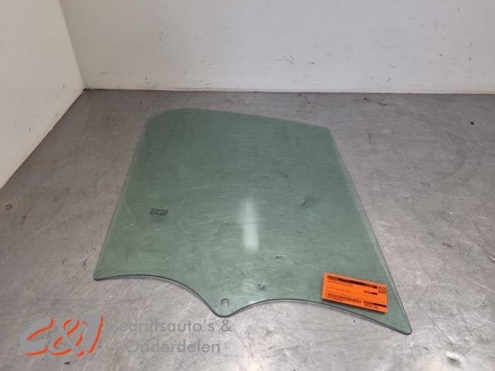 Vitre portière 2portes droite d'un Nissan Primastar, -, 3 mois de garantie, Utilisé, -