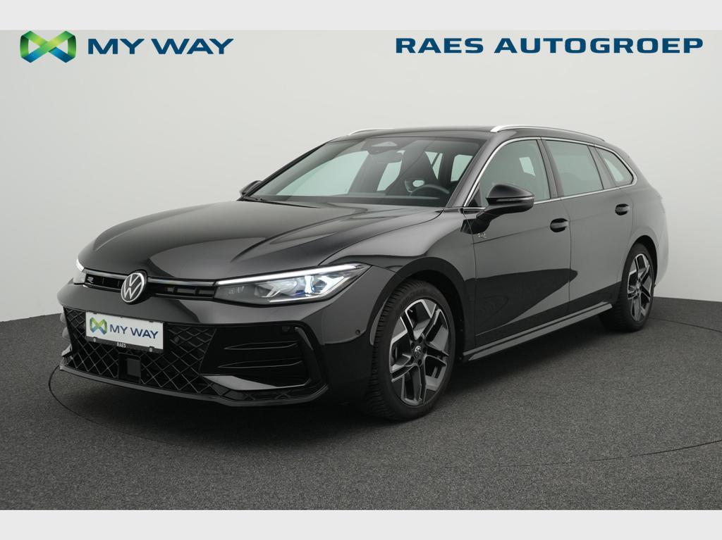 Volkswagen Passat SW Passat Variant 1.5 eTSI R-Line OPF DSG, Auto's, Automaat, Zwart, Cruise Control, Break