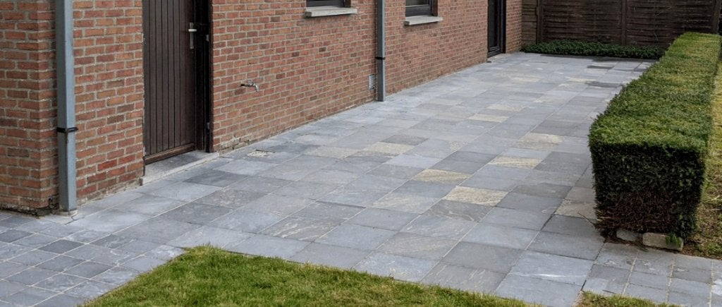 Belgische blauwsteen terrastegels (40m² - reeds uitgebroken), Tuin en Terras, Ophalen, Gebruikt, Terrastegels, Natuursteen