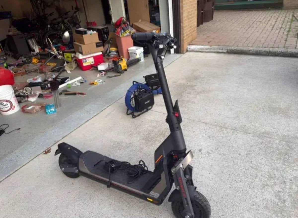 Trottinette électrique Segway GT2 P comme neuve  6000W, Vélos & Vélomoteurs, Trottinettes, Enlèvement, Comme neuf, Step électrique (E-scooter)