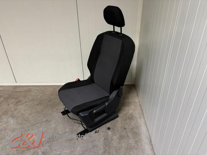 Siège gauche d'un Citroen Berlingo, -, 3 mois de garantie, Utilisé, -