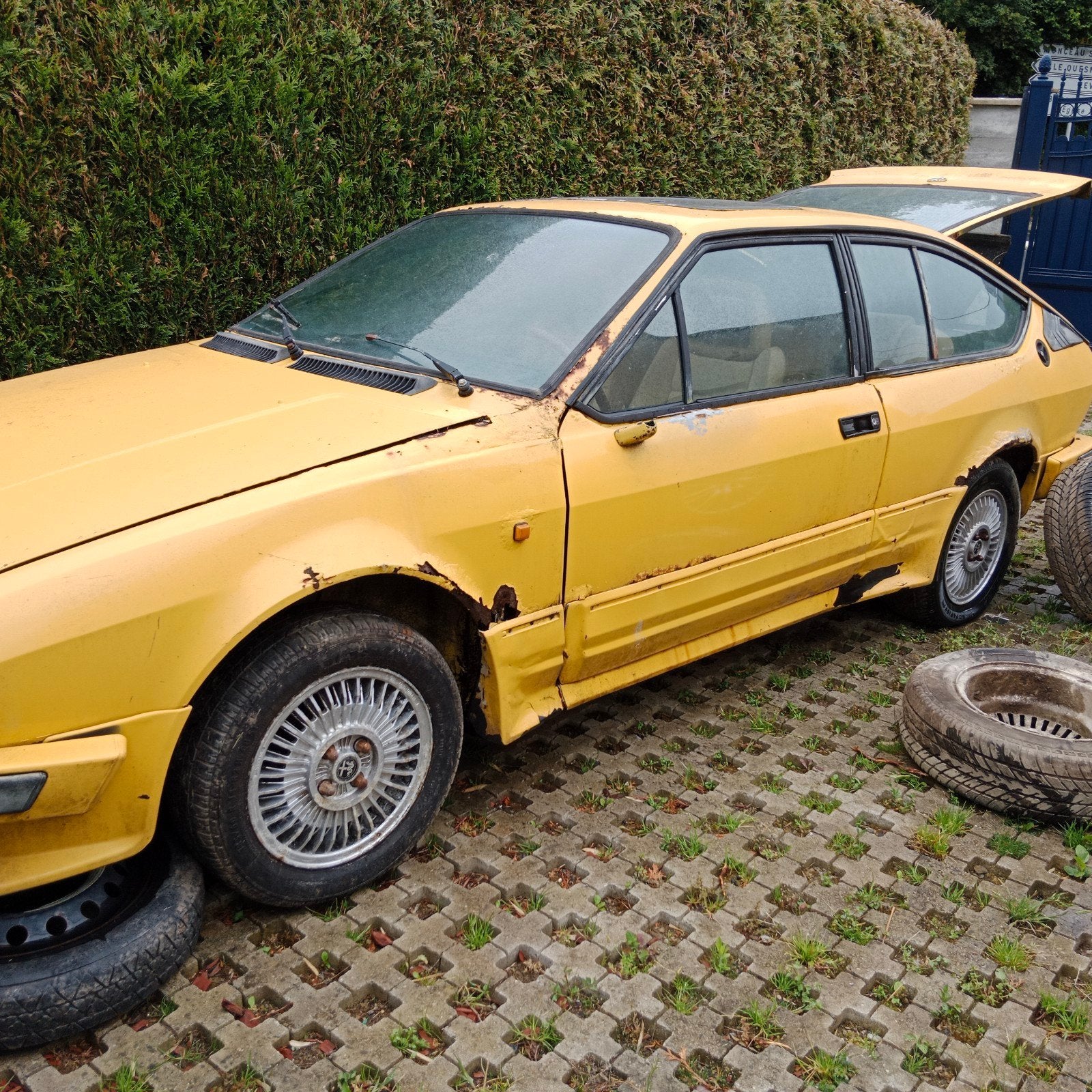 Alfa Romeo gtv 2.0 pour pieces, Enlèvement