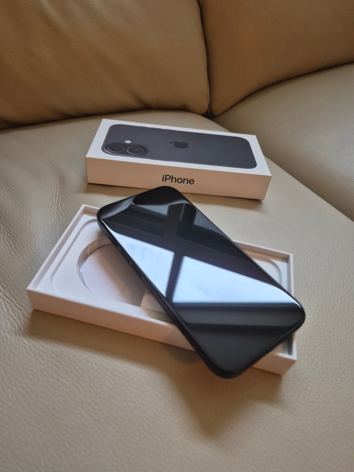 IPHONE 16, Telecommunicatie, Mobiele telefoons | Apple iPhone, Ophalen of Verzenden, IPhone 16